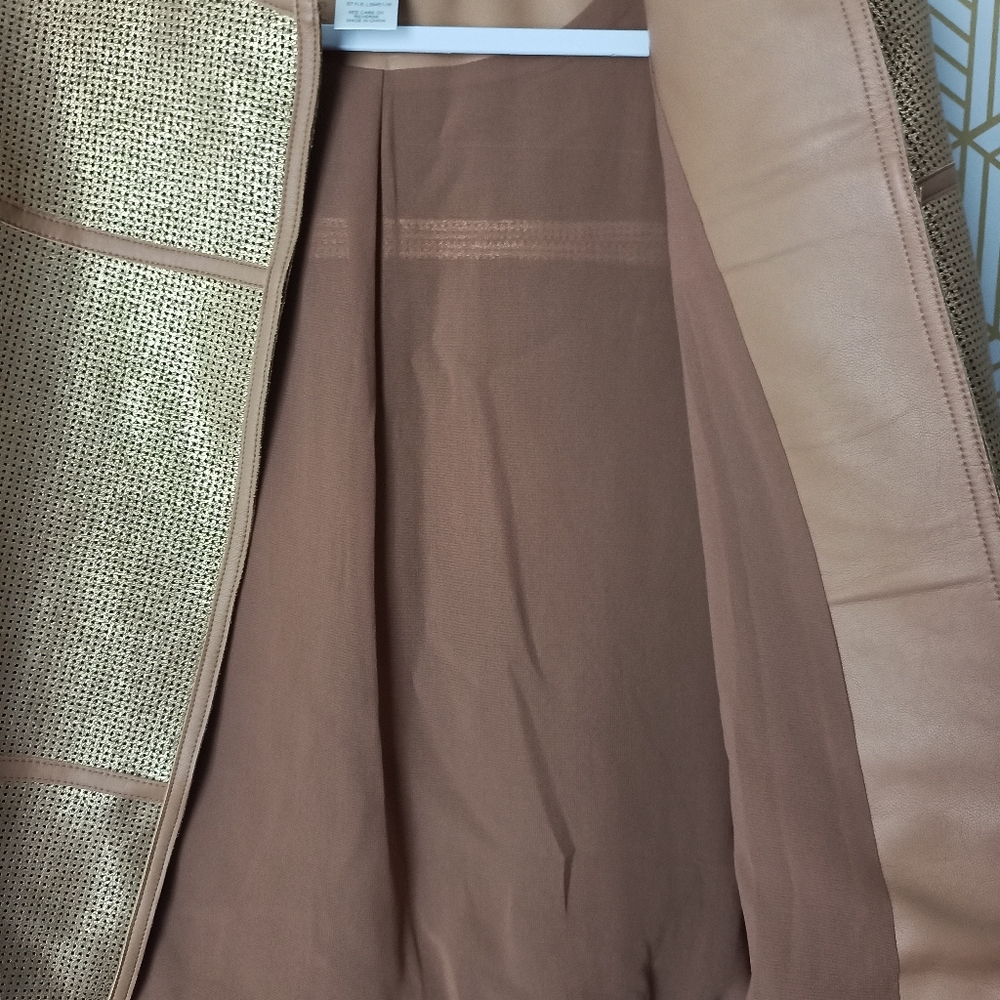 A La carte Gold perforated jacket! - Picture 7 of 7